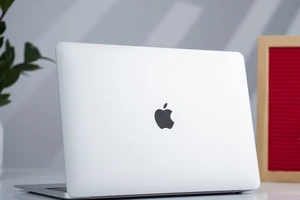 MacBook Air M1 chỉ còn từ 22,29 triệu đồng