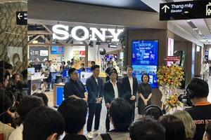 Sony Store tại Vincom Đồng Khởi vừa được khai trương