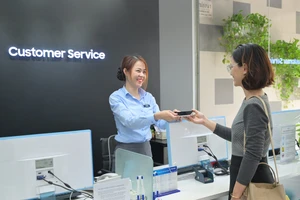 Dịch vụ Chăm sóc Khách hàng của Samsung Việt Nam dẫn đầu xu hướng dịch vụ mang ý thức môi trường của tập đoàn