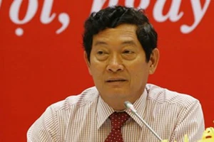 Thứ trưởng Huỳnh Vĩnh Ái nhận trách nhiệm và xin lỗi vì sơ suất tại công văn 2383