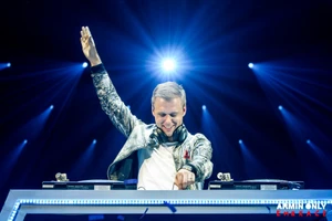 DJ số 1 thế giới Armin van Buurenquay trở lại Việt Nam 