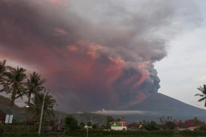 Núi lửa phun trào, Tổng cục Du lịch khuyến cáo du khách khi đến Bali