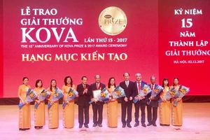 17 tập thể và cá nhân được trao tặng giải thưởng Kova 2017
