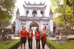 Clip chúc tết của 4 nữ Đại sứ tại Việt Nam 