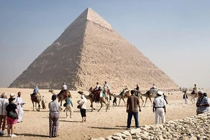 Tổng cục Du lịch cảnh báo du khách về nạn đánh bom khủng bố ở Ai Cập