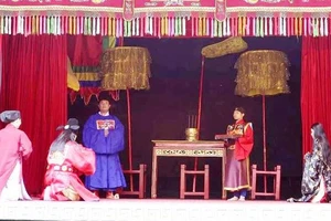 Tái hiện Tết Đoan Ngọ xưa tại Hoàng thành Thăng Long