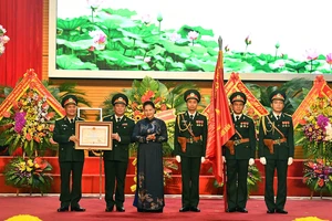 Báo Quân đội nhân dân kỷ niệm 70 năm Ngày Truyền thống và đón nhận Huân chương Độc lập hạng Ba