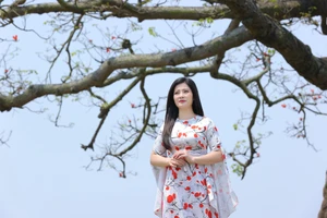 "Sao mai" Sông Thao tái xuất ngọt ngào với hai ca khúc tự phổ nhạc