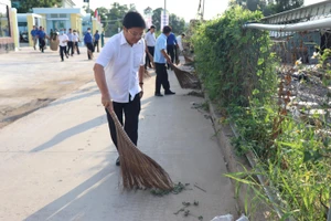 Người dân quận Bình Tân, quận 12 tổng vệ sinh môi trường