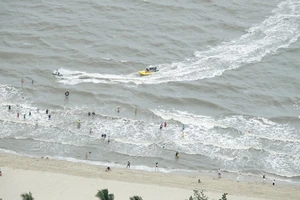 Thu dù bay trên biển Hà Tiên, một nam thanh niên tử vong