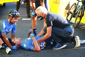 Eduard Prades bị té gãy đốt sống tại Tour de Pologne 2020.