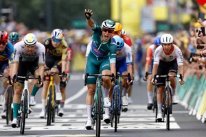 Jasper Philipsen lần thứ 4 thắng chặng ở Tour de France 2023