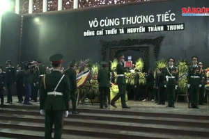 Lễ truy điệu thiếu tá phi công Nguyễn Thành Trung