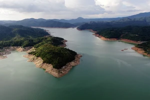 Hồ Hàm Thuận – Kiệt tác từ thiên nhiên