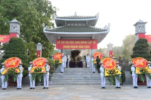 Trưởng ban Tuyên giáo Trung ương Nguyễn Trọng Nghĩa dự các hoạt động “Xuân chiến sĩ” tại Tây Ninh