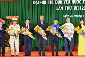 Chủ tịch UBND TPHCM Nguyễn Thành Phong: TPHCM sẽ đưa phong trào thi đua trở thành nguồn động lực phát triển kinh tế