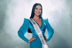 Road To Miss Universe 2021: Đã đến lúc “chiến binh” Kim Duyên kể câu chuyện của chính mình 