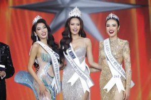 Unicorp tạm ngưng giữ bản quyền đề cử đại diện Việt Nam tham gia Miss Universe