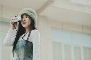 Suni Hạ Linh mở đường cho EP trở lại bằng "Ngỏ lời"