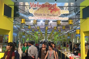 Tổ chức Tuần hàng Việt Nam tại Thái Lan