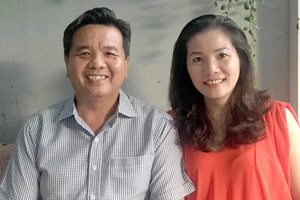 Vợ chồng anh Lê Thanh Hùng luôn đồng thuận trong những hoạt động thiện nguyện
