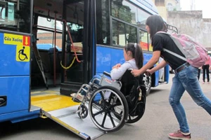 Cải thiện cuộc sống người khuyết tật