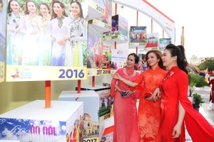 Preserving, promoting beauty of Ao Dai