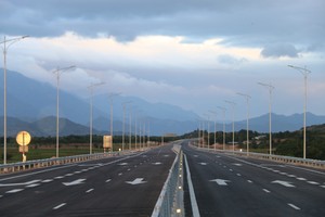 Cam Lam-Vinh Hao Expressway (Photo: SGGP)
