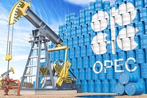 Giá dầu thế giới giảm bất chấp OPEC+ cắt giảm sản lượng 