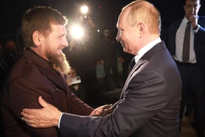 Tổng thống Nga Vladimir Putin thăm Chechnya