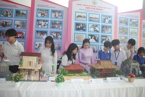Trường học tránh phô trương, hình thức trong xây dựng Không gian văn hóa Hồ Chí Minh