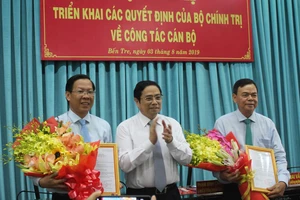 Chuẩn y đồng chí Phan Văn Mãi giữ chức Bí thư Tỉnh ủy Bến Tre