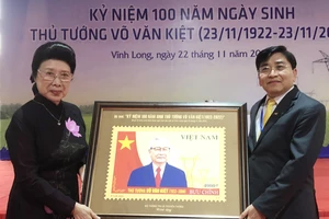 Phát hành đặc biệt bộ tem Kỷ niệm 100 năm Ngày sinh đồng chí Võ Văn Kiệt