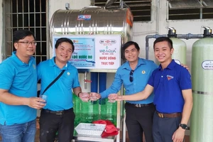 Khánh thành hệ thống lọc nước sạch tặng chiến sĩ tại tỉnh Bình Phước
