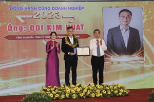 Phó Bí thư Thành ủy TPHCM Nguyễn Phước Lộc biểu dương doanh nghiệp tiêu biểu trong chăm lo người lao động
