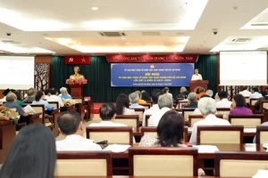 Phó Bí thư Thành ủy kiêm Chủ tịch Ủy ban MTTQ Việt Nam TPHCM Nguyễn Phước Lộc phát biểu tại hội nghị. Ảnh: DŨNG PHƯƠNG