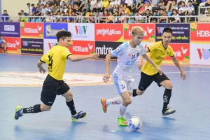 Thái Sơn Bắc hoàn toàn vượt trội trước Vietfootball. Ảnh: Anh Trầh