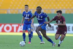 B.Bình Dương sang Indonesia với ưu thế đã thắng 1-0 trong trận lượt đi. Ảnh: DŨNG PHƯƠNG