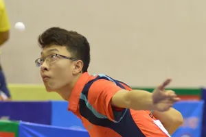 Tay vợt Vũ Quang Hiền.