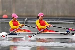 Các nữ tuyển thủ rowing Việt Nam.