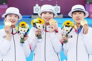 Bắn cung nữ Hàn Quốc lần thứ 9 giành HCV đồng đội nữ.