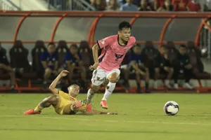 Có bàn thắng dẫn trước, nhưng Hà Tĩnh đã không bảo toàn được 3 điểm. Ảnh: MINH HOÀNG