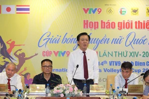 Ông Ngô Văn Đông - Tổng giám đốc Công ty CPPB Bình Điền - giới thiệu tổng quan về Cúp VTV9 Bình Điền lần thứ 14-2024. Ảnh: DŨNG PHƯƠNG