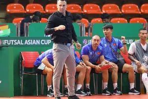 HLV Giustozzi dành những lời khen đến tinh thần thi đấu tuyệt vời của các tuyển thủ futsal Việt Nam. 