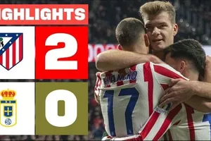 Atletico Madrid vs Oviedo 2-0: Hancko dọn cỗ, Sorloth tỏa sáng cú đúp sau 26 phút, HLV Diego Simeone tạm vượt Villarreal xếp 4 La Liga
