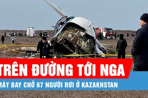 Podcast bản tin tối 25-12: Máy bay chở 67 người rơi ở Kazakhstan