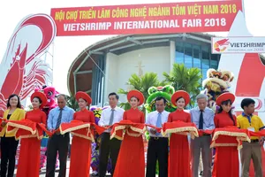 Bạc Liêu: Khai mạc Hội chợ triển lãm công nghệ ngành tôm lần thứ 2