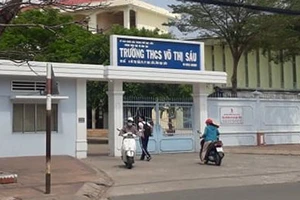 Học sinh lớp 7 nhảy lầu từ tầng 2 trường học, may mắn thoát chết