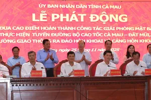 Phấn đấu đến ngày 15-12, bàn giao 100% mặt bằng dự án cao tốc Cà Mau - Đất Mũi