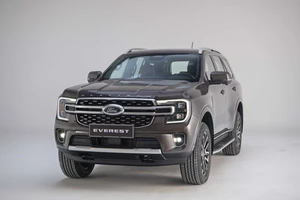 Ford Everest Platinum - Phiên bản cao cấp nhất dòng Everest: Chính thức ra mắt tại Việt Nam, nâng tầm vị thế phân khúc SUV